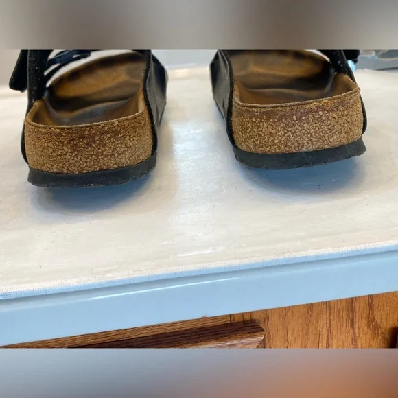 Birkenstock Arizona Women’s Size 9, Men’s Size 7 good condition good bottom - Picture 5 of 10
